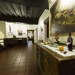 Altstadthotel Weisses Kreuz 4* Innsbruck