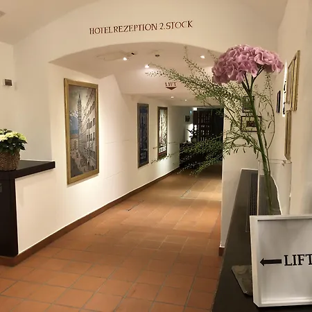 ホテル Altstadthotel Weisses Kreuz