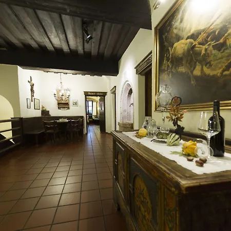 Altstadthotel Weisses Kreuz 4* インスブルック