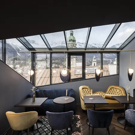ホテル Altstadthotel Weisses Kreuz インスブルック