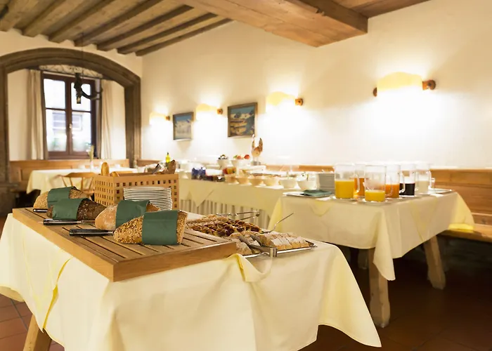 Altstadthotel Weisses Kreuz 4* אינסברוק