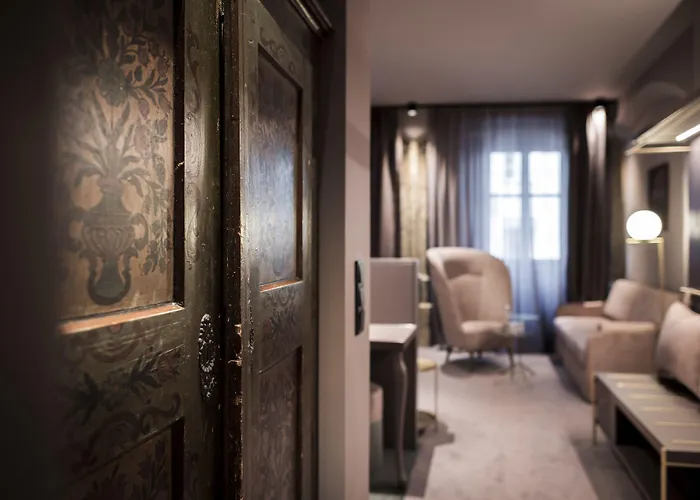 Altstadthotel Weisses Kreuz