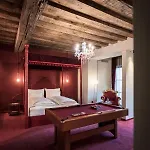 Altstadthotel Weisses Kreuz 4* Innsbruck