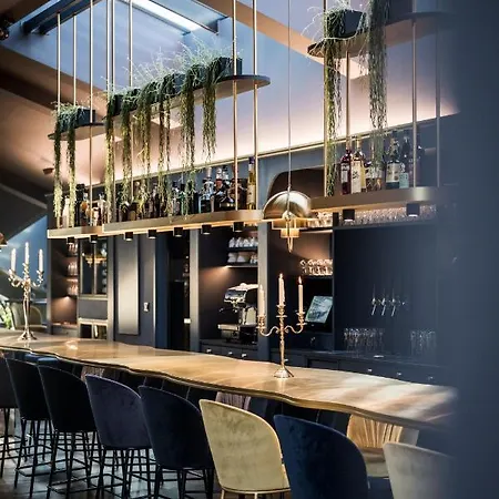 Szálloda Altstadthotel Weisses Kreuz Innsbruck