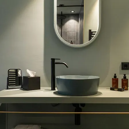 Altstadthotel Weisses Kreuz Otel 4*