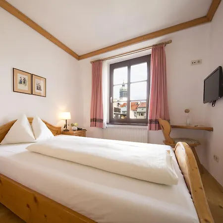 Altstadthotel Weisses Kreuz