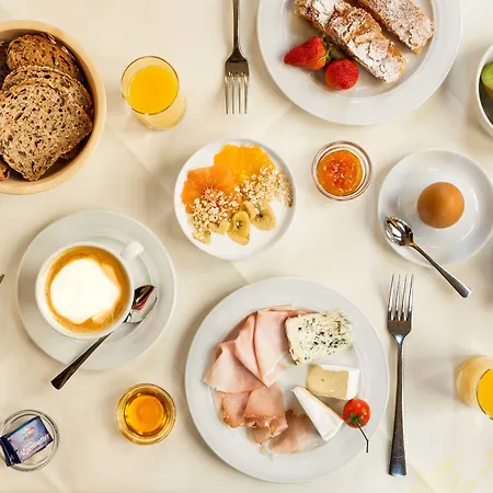 Hotel Altstadthotel Weisses Kreuz