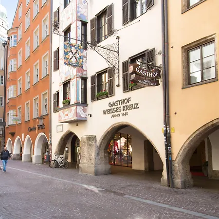 Altstadthotel Weisses Kreuz 호텔 인스브루크