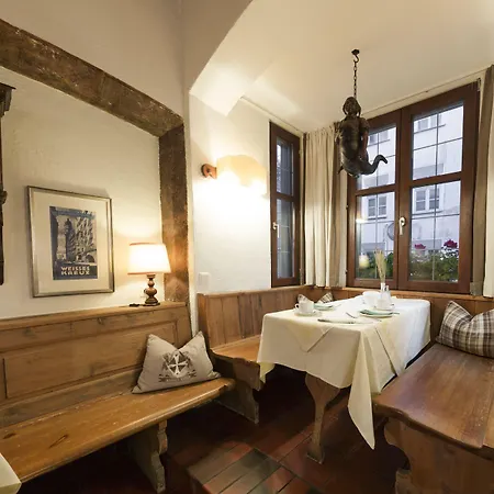 Szálloda Altstadthotel Weisses Kreuz Innsbruck