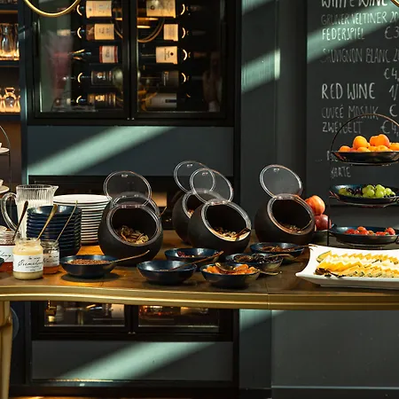 Altstadthotel Weisses Kreuz Ξενοδοχείο 4*