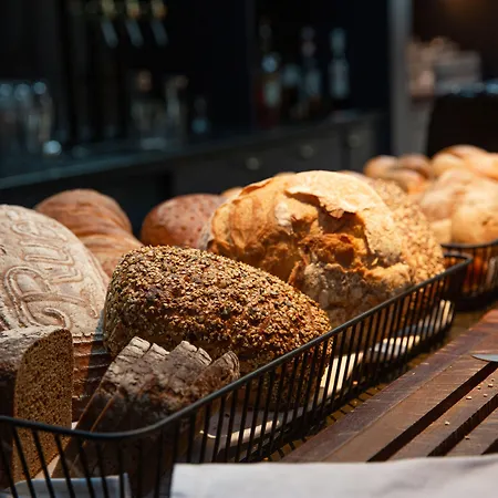 Altstadthotel Weisses Kreuz Hotel Innsbruck