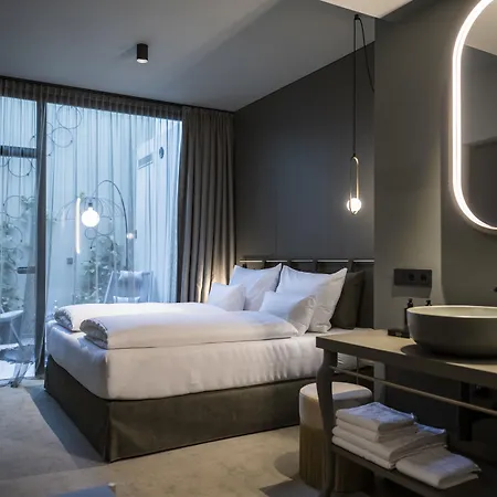 Szálloda Altstadthotel Weisses Kreuz