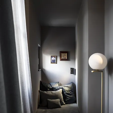 Altstadthotel Weisses Kreuz Szálloda