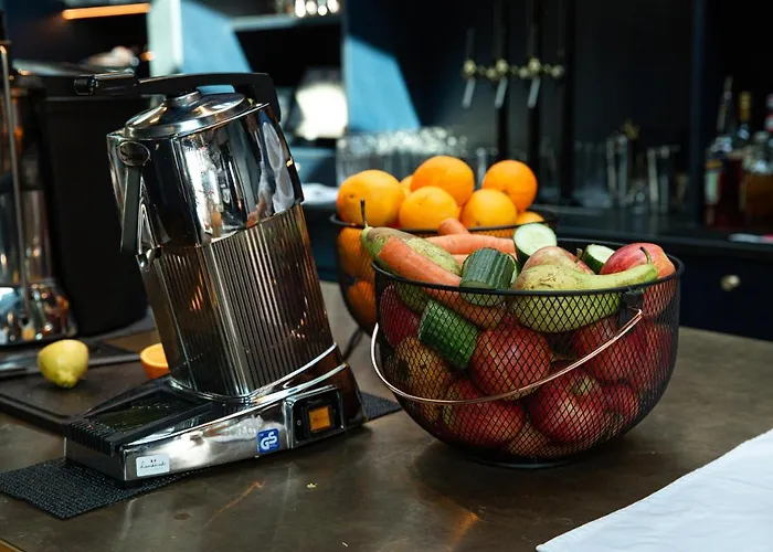 Altstadthotel Weisses Kreuz 4* Инсбрук