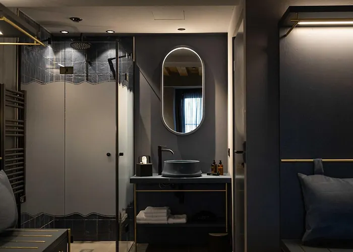 Altstadthotel Weisses Kreuz Отель 4*