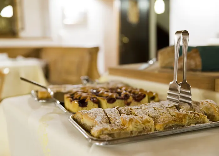 فندق Altstadthotel Weisses Kreuz إنسبروك