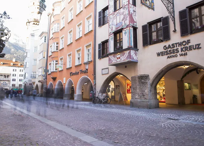 Altstadthotel Weisses Kreuz فندق إنسبروك