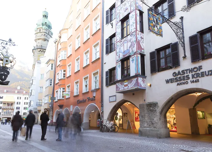 Altstadthotel Weisses Kreuz فندق