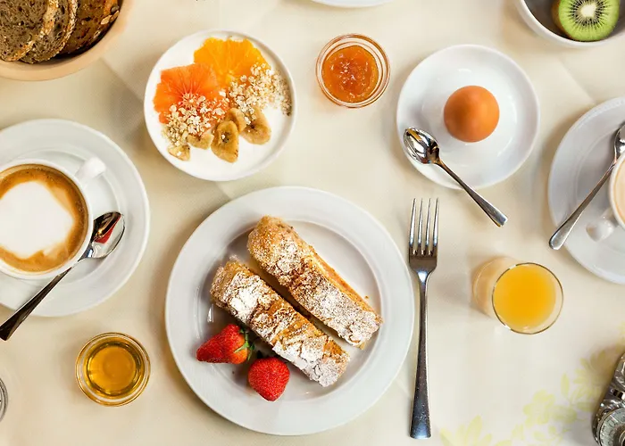 Altstadthotel Weisses Kreuz 4*